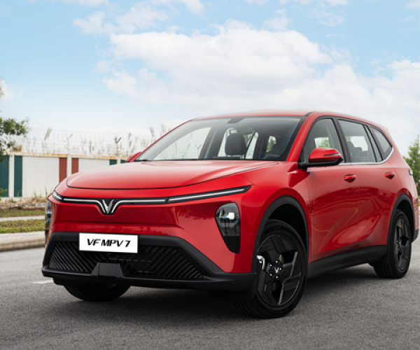 VinFast VF MPV7